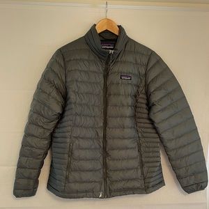 Gently loved Patagonia Down Sweater